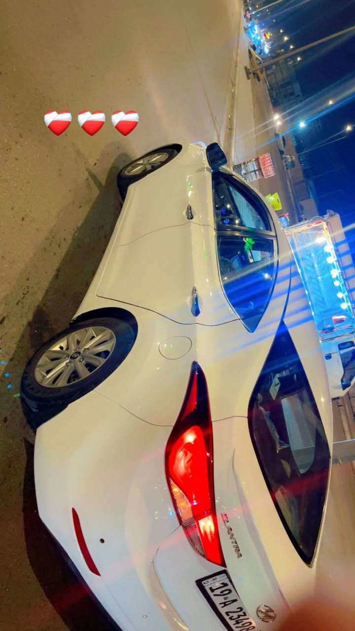 من رخصة الدمن المحترم. النترا ٢٠١٦ فول خليجي بيه ٣ مكنات بارد وباقي مكفول سياره بيه راجز مكينه ما مفتوح بدون تبخير ماشيه ١٨٠ حداديه نص عمر سياره خير من الله مكاني كربلاء. سعر ١٣٠. بيه مجال قليل حك جيه. ***********
