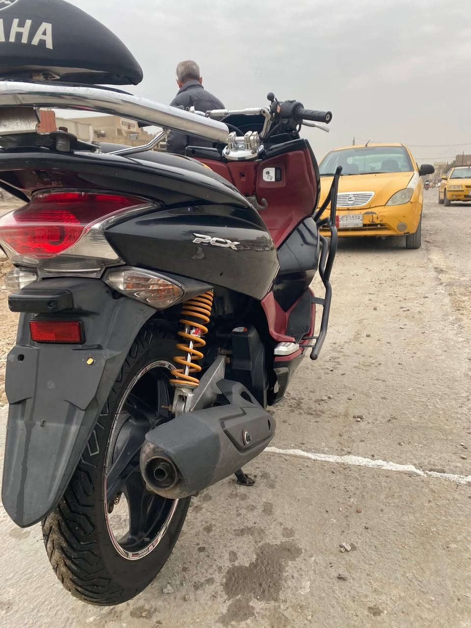 سلام عليكم بيس اكس جيل الأول  مكفوله داجه حلوه شلعه ومعدل حساسات كهربيات كله شغاله سعر1450 عنوان بغداد مدينه الصدر رقم.***********
