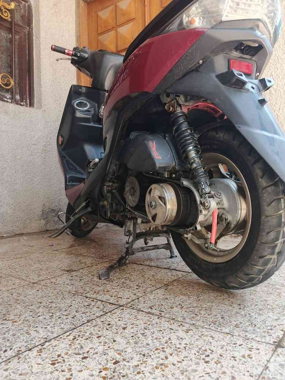 سكنس لد.للبيع . بوشه 63كلجات رياضي فجوج رياضي اشاير موجوده قبق كلجلت موجود. مامتواجد عل فيس, ***********0 مكان بغداد الحسينية
