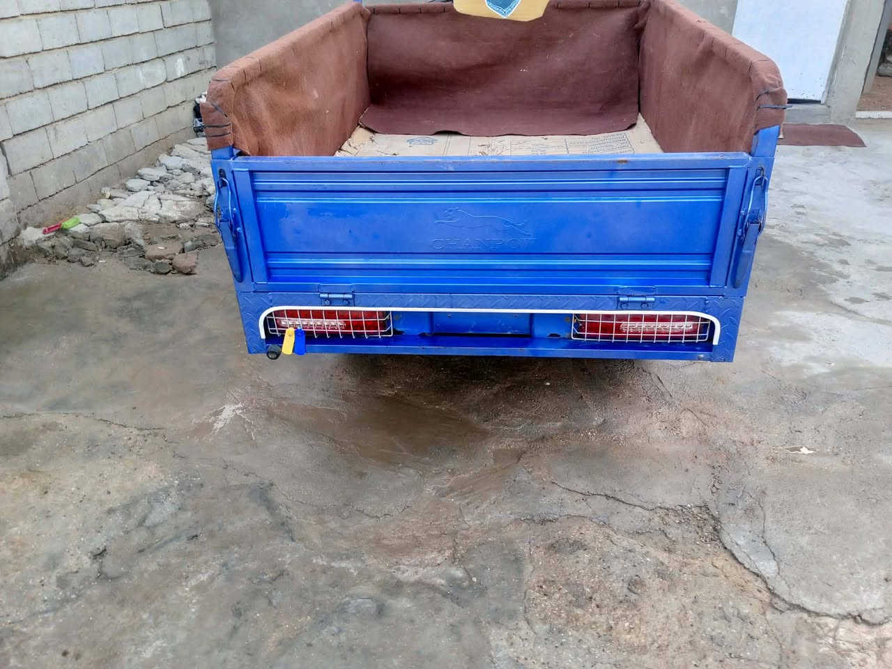 السلام عليكم ستوته بتره مديل 23وكيل نوار الباشا اوراق السعر مليونين وبيه مجال اصولي مكفوله كفاله عامه نقص بس اسبير المكان ديوانيه طريق السنيه ‏‪***********‬‏ مامتواجد خاص
