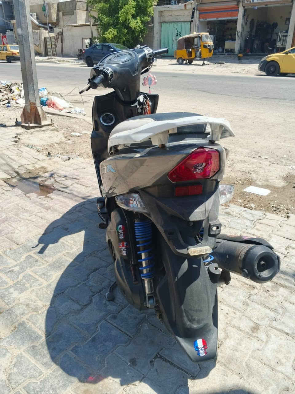 سلام عليكم 
دراجة GTR درا ة كفاله كفاله كفاله ماعدة بجم فقط دراجة مكفولة كهرباء ومحرك ربع نكرة بكل وقت يعجبك ليل عصر فجر دراجة كلهة شغالة كهربائات عالي ناصي سكن اشاير دراجة متصرف عليهة ربع تاخذهة وتترحملي والله نقصهة فقط دكمة مال دبل اشارة شكل بس مال دبل اشارة دراجة من طول لطول شغالة وخرسة لا نضوح لا تبخير لا تنقيص جيب وياك كافت فيترية بغداد يفحصوهة اذا بيهة شي اخذهة بلاش اسف ع اطالة بس رجائا لو شراي او جماعت لبياعة شراية لايتصل سعر 700 وبيهة مجال بغداد البياع ***********...... ***********
