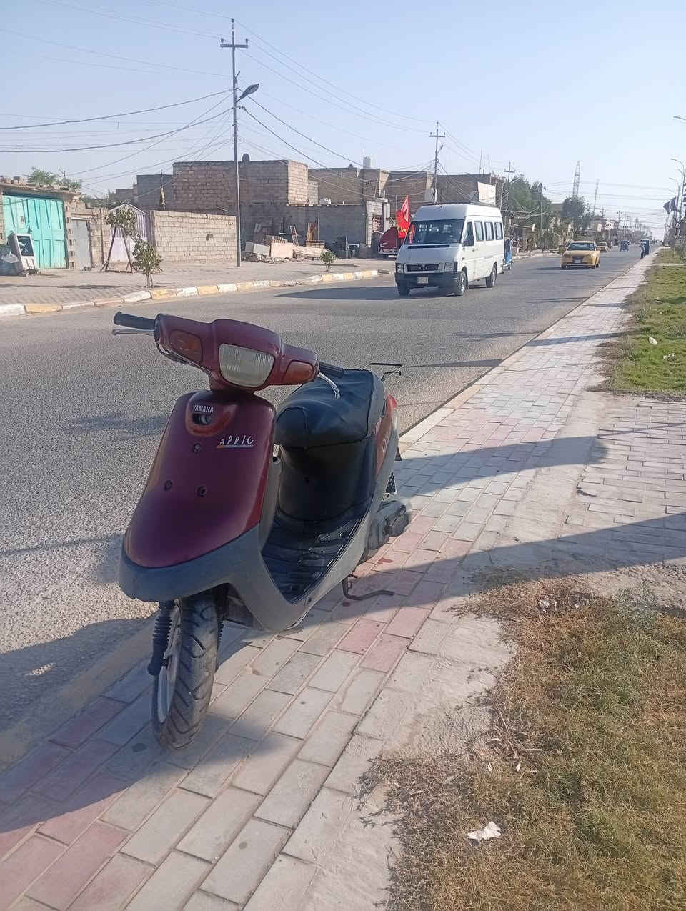 السلام عليكم 
دراجة بطة موديل 2000 دبل سكليتر  دراجة مال جناي  ابلادية ما مفتوحة خرسة شلعة ومعدل وكل غراضها ابلادية كفراتها ودواخلها ومكينتها سلف وهندر كهربائيات شغالة قفل استيرن وقفل جنطة كلة شغال  ،  
السعر: 300 وبيها مجال بسيط  ، 
العنوان: كربلاء أمن الداخلي  ، 
للأستفسار: خاص او اتصال على الرقم ***********  ،
