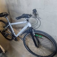 مرحبا بايسكلات للبيع ثنينهم ب 85 وبيهم مجال الاتصال على الرقم 07705832...
