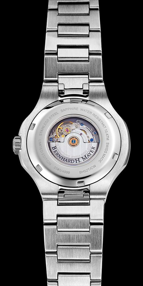 ساعة إمباير كلارا – Empire Clara
من برنارد إتش. ماير (Bernhard H. Mayer)
التصميم:
تصميم فاخر يجمع بين الكلاسيك والعصرية
مينا أخضر بلمسة عرق اللؤلؤ ✨
مؤشرات أنيقة مضيئة
إطار فولاذي مع براغي ديكور أنيقة
الخامات:
العلبة: فولاذ مقاوم للصدأ 316L
السوار: ستانلس ستيل فاخر مع قفل قابل للطي
الزجاج: ياقوت (Sapphire) مقاوم للخدش + مضاد انعكاس
الغطاء الخلفي: شفاف مع زجاج ياقوتي + رقم تسلسلي
الحركة:
حركة سويسرية أوتوماتيكية (Sellita)
مطلية بالروديوم بالكامل
زخرفة “كوت دو جنيف” الفاخرة
براغي زرقاء + جسور مزخرفة
الوظائف:
ساعات / دقائق / ثواني
عرض التاريخ
🔹 القياسات:
القطر: 34 ملم
مقاومة الماء: 100 متر (10 ATM)
🔹 مميزات إضافية:
إصدار محدود (4999 قطعة فقط 🔥)
صناعة سويسرية 100%

#العراق #اصلي #ساعة #ساعه #ساعات_فخمه  #ساعات_رجاليه #Bernhard_H_Mayer #SwissMade
#ساعات_نسائية #ساعات_سويسرية #فخامة #أصلي #توصيل_لكل_العراق #ساعات #ماركات #بغداد #تسوق_اونلاين #ستايل #اكسسوارات #عرض_خاص #خصومات #ساعة_سويسرية #هدايا #فخامة #براندات


**إذا كنت صاحب هذا الإعلان وتريد حذفه لأي سبب، رجاءا أرسل رسالة إلى الدعم الفني**