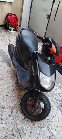 سكنس جاهزه مكينه جديدة السعر 350  وبيه مجال مدينه الصدر 07713970100