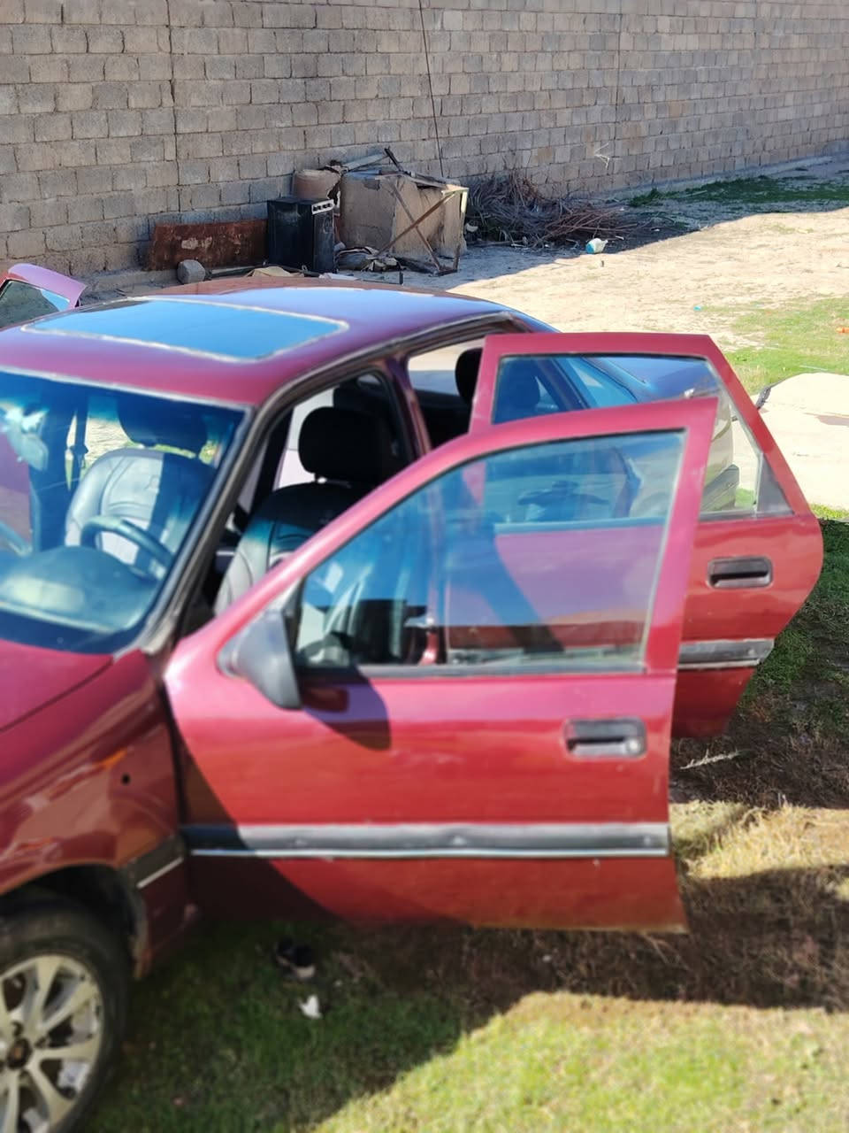 فكتره حجم 18
صبغ حداديه جديد
بدون حادث
بدون معجون
فحص الانبار
شرط تحويل
السعر 20
وبيها مجال نقد قصد ما ابيع
***********
