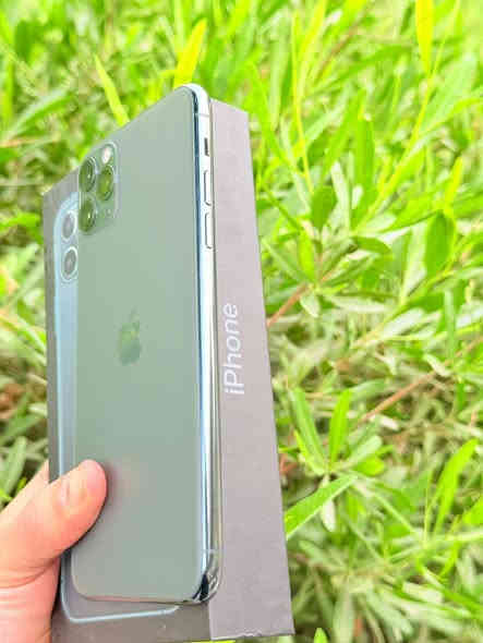 ⭕️⭕️عروضنا متخلص ⭕️⭕️
ايفون 11 ابروماكس ذاكره 256 بطاريه 90  لون مميز فول نضافه ممبدل بي شي وتر بروف عل حاسبه كله نورمل وبي ضمان 5 ايام فحص واستخدام نموذج M الاصلي  مكاني بغداد البياع شارع 13 مركز الريس للموبايل 
السعر 400 الف

***********
