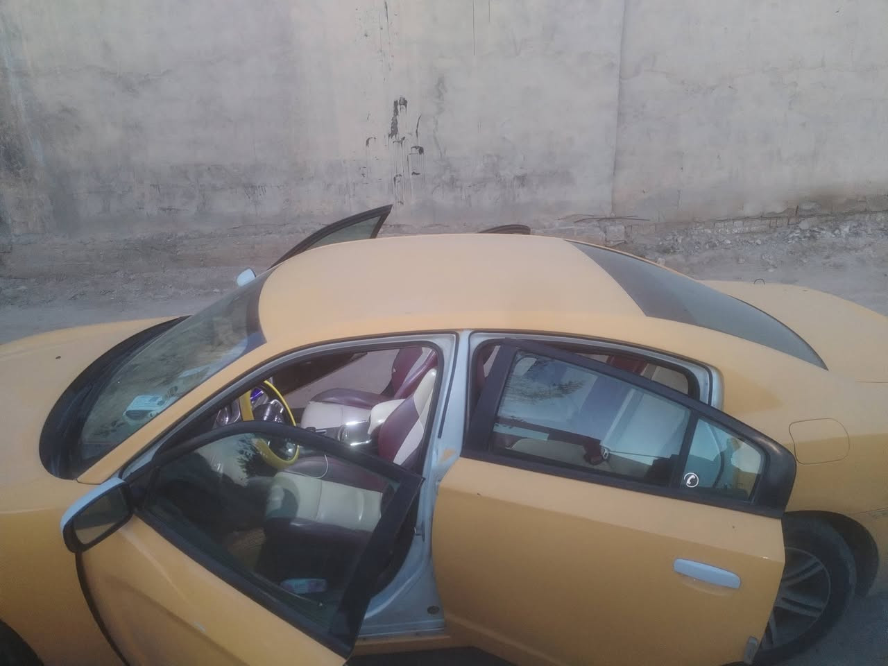 سلام عليكم جارجر مديل 13خلجي حادثه جاملغ وبنيد مكينه وكير وعربانه توني شادهن سنويه التسعه وعشرين سعر 145 *********** مكان سياره كربلاء  خط سياره ناصريه كربلاء
