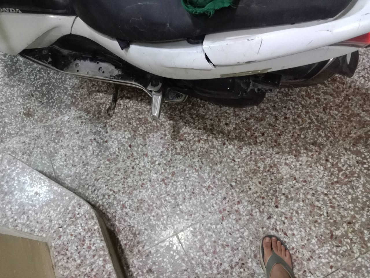 سلام عليكم بي سي إكس جيل أول دراجه بيها كازكيت خابطة بس تشتغل دشبول شغال كهربائيات  كلها شغاله أبيع كوم حديد مكاني بغداد البلديات سعرها 550  شراي خابر وتدلل خاص ماموجد ***********
