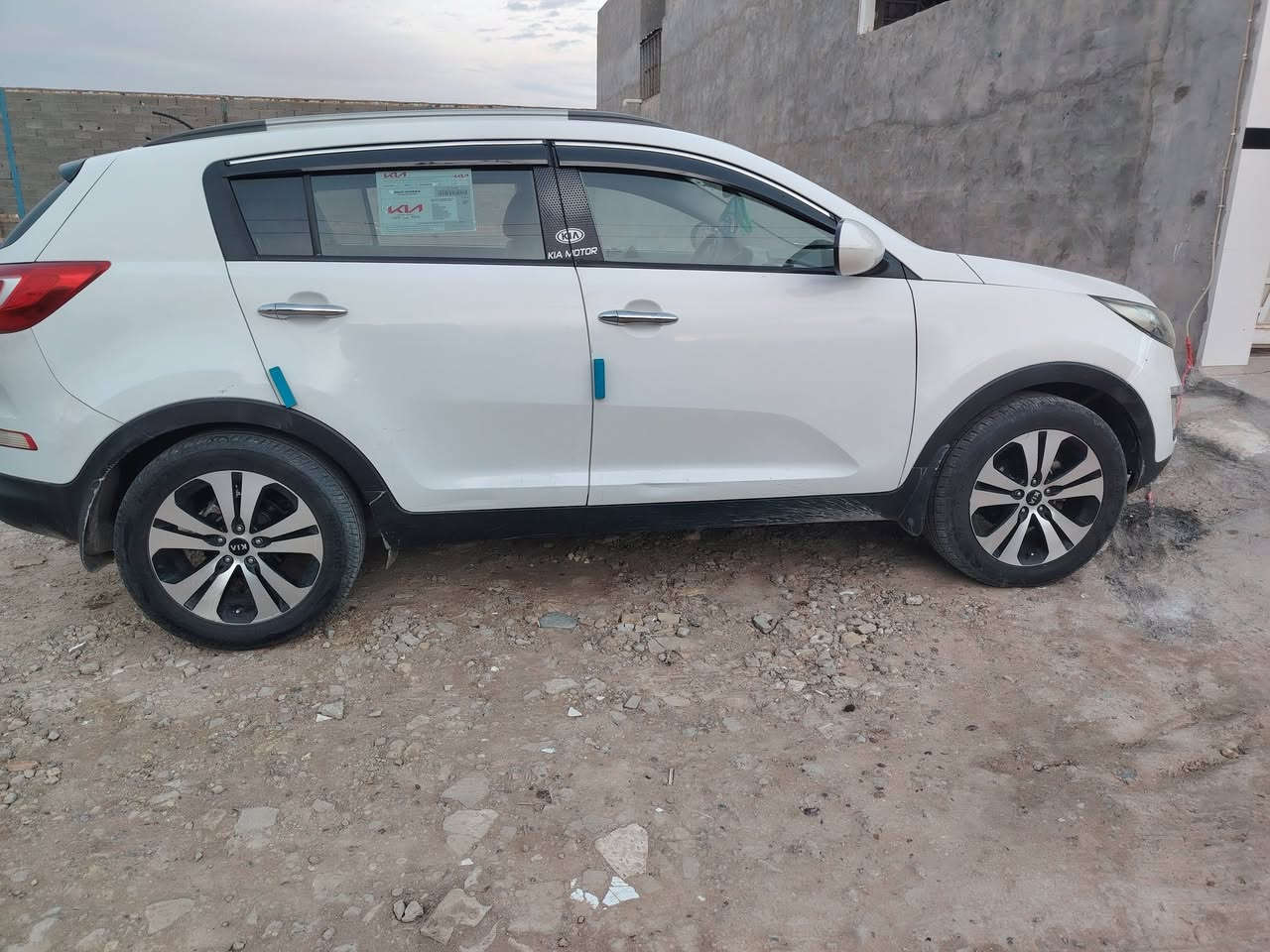 السلام عليكم عندي سبورتج للبيع مديل 11شكل 13 خليجي نص فول فقط بيهه صبخ بل جاملغ ما مفتوح رقم أربيل بسمي ماشيه 180 سياره نضيفه سياره ما عايزه كلشي كلشي شغال بيهه مكان بابل  *********** بي واتساب السعر 137
