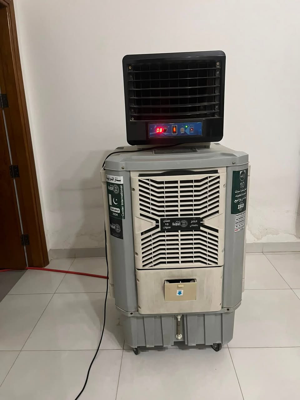 كونفييره للبيع ٢٥٠ جديده العام اخذته المكان الدوره
+حلفاات جديده


**إذا كنت صاحب هذا الإعلان وتريد حذفه لأي سبب، رجاءا أرسل رسالة إلى الدعم الفني**