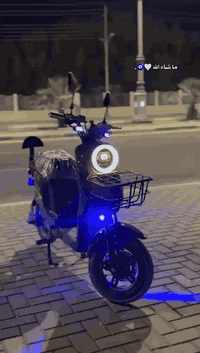 السلام عليكم دراجه r9للبيع الدراجه بعده جديده بطاريته اخو الجديد السعر 375وبيع مجال للشراي للستفسار رقم ***********
