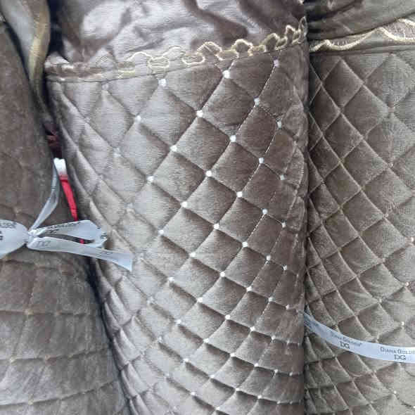 مفرش تخم امتار العرض (95)سم
سعر المتر (5500)
العنوان شارع الأطباء مقابل صيدلية المركزية
للطلب مراسلة الصفحة او الاتصال بالرقم ***********واتساب يوجد خدمة توصيل 🚕🏤
