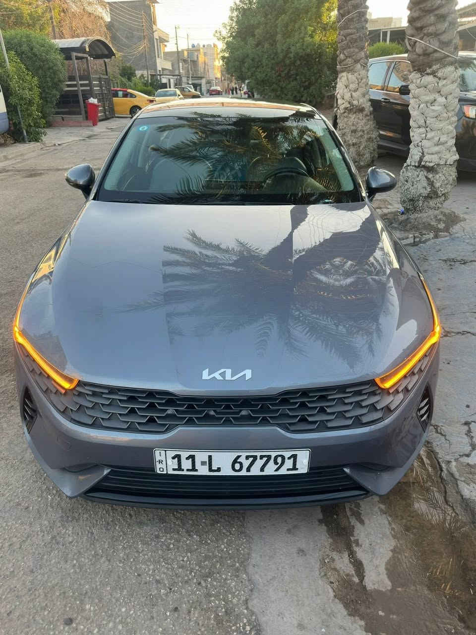 سلام عليكم
النوع: k5 وارد امريكي

الموديل: 2023

الضرر: تعديل بارد كما موضح بالصوره بدون صبغ 

وطلع بيها باب الراكب كلير امريكا 

المحرك: 1600 توربو اربعه سلندر

الفئه:EX
ماشيه من امريكا ٣٥ الف مايل 
حاليا ٤٩ واشويه 

الرقم: رقم بغداد 

المواصفات:

بصمه تشغيل

أبواب ترحيب

كشن السايق كهرباء

تدفئه وتبريد اللون رصاصي 

شاشه جبيره

اشاير بل مري

سايد بريك بصمه

حساسات خلفيه

رادار امامي

كامره دواره

بنوراما 

السعر ٢٠٠$ 

بغداد الدوره 

الاستفسار الاتصال على الرقم

‭٠ ٧٧٧ ٤٩٦ ٥٥٥٤‬
