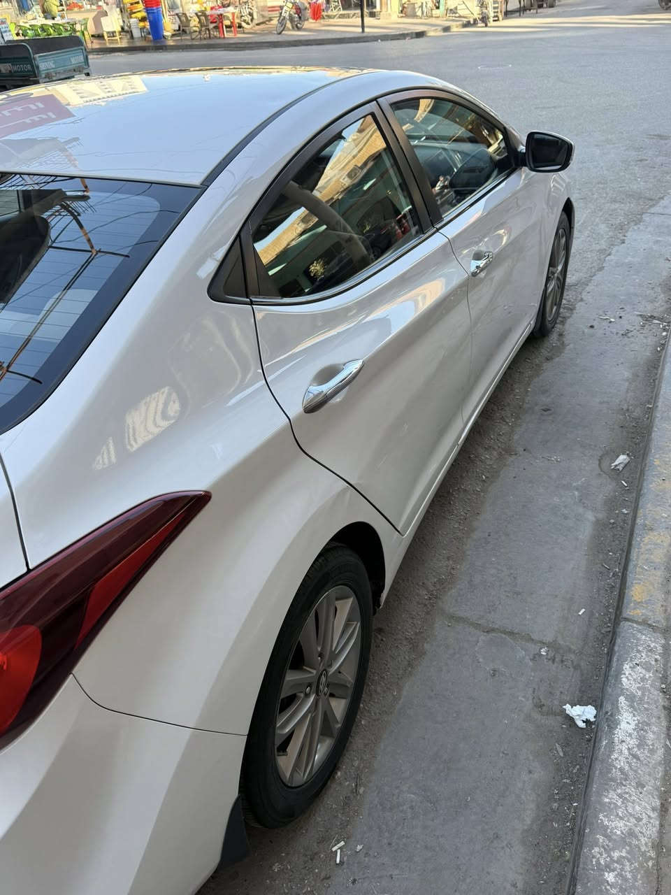 سلام عليكم 
للبيع النترا رقم كربلاء انكليزي موديل 2016 خليجي محرك 1800 السونار موضح بلمنشور السنويه بسمي
السعر 130 مكان السياره كربلاء ممتواجد بلفيس رقم صاحب السياره 
***********
