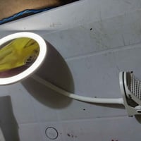 مراية مكبرة • مضيئة ٣ألوان