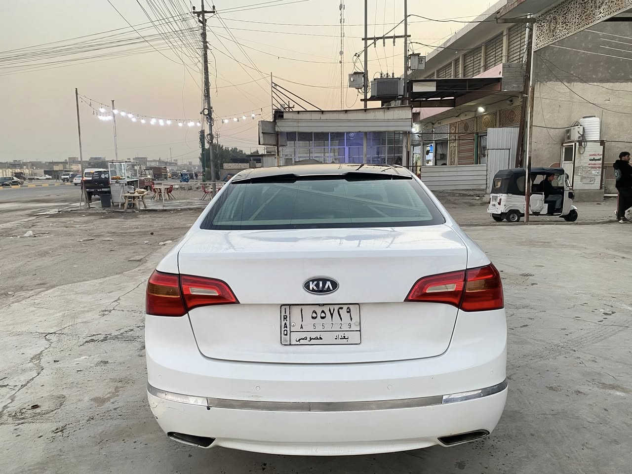 السلام عليكم خوان للبيع كيه كاتنزه 2011 رقم بغداد تحويل مباشر السياره فول مواصفات 1/1 العنوان بغداد حي النصر *********** بسعر مناسب جدا
