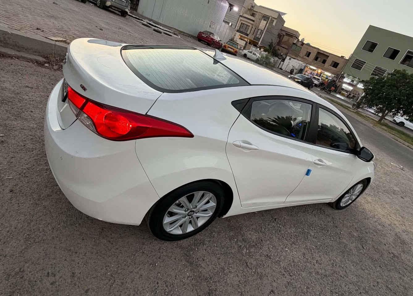انترا ادوات كصه جنطه مديل ٢٠١٤مكان نجف السعر ٥٠ كير محرك بجيس حداديه بجيس بدي يخبل كهربايات كلها شغاله تبريد ثلج دوخل رصاصي ارقام وسنويه اصلي ترايك زيرو ***********
