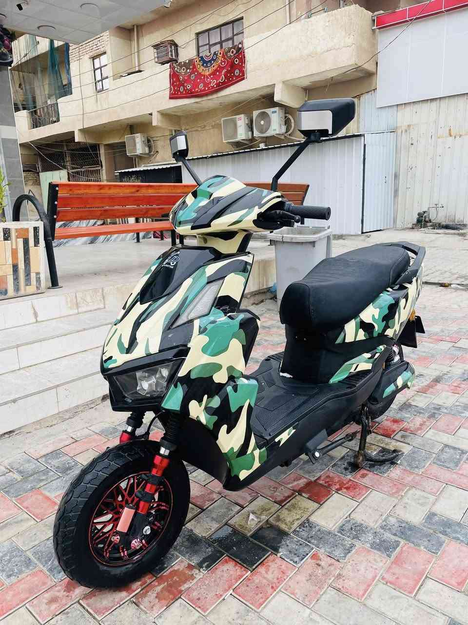 السلام عليكم
دراجة سكنس للبيع 
السعر ٦٥٠ وبيها مجال الدراجة نضيفة 
مكاني طارمية وهذا رقمي ***********
