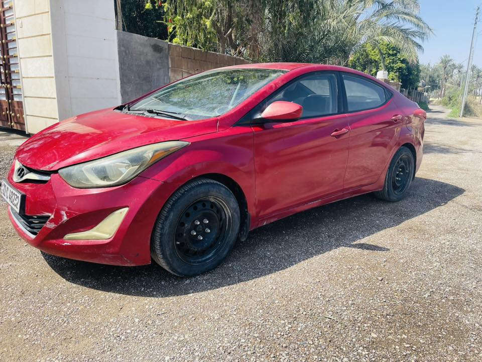 السلام عليكم 🫡 
النتره 2016 امريكي مكينه 2000 دوش 
كير حدايه خير من الله 
غرفتها جديده دواخلها نظيفه 
رقم اربيل باسم عربي صديقي تحويل او وكاله
رقم وهزه جدد 
السياره بيها قطع كلير وموضح بالسونار موجود بالصور 
السعر 90 وبيها مجال بسيط 
مكاني بابل المسيب  
*********** اتصال وواتساب
