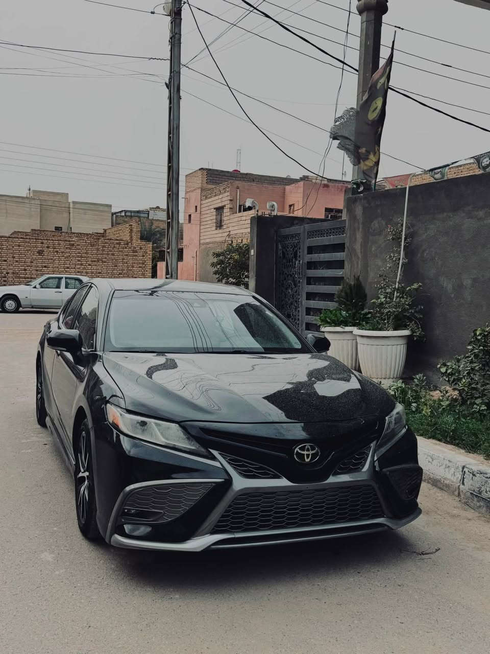 كامري seموديل 23
ماشيه 53 مصبوغه عام مبدله بيه بس باب 

رقم ذي قار كفال محرك وكير بدون دواخل يربالم الدشبول والدركه سليم فقط البرده  

كامله السياره مابيه اي نقص  السعر 138 

متواجد واتساب ***********

