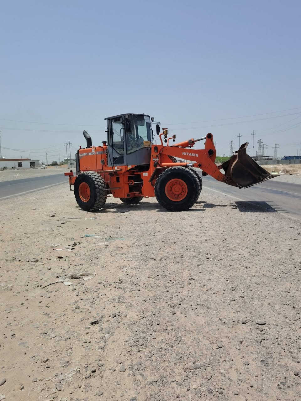 للبيع شفل هيتاشي موديل ٢٠٠٥ حجم ١٤٥ Lx جاهزه رقم شمالي سليمانيه  محرك ازوزه ٦ سلندر لاتنقيص ولا تبخير ولا نظيح من الجكات  تبريد  تحويل مباشر  للاستفسار الاتصال على الرقم ***********   او على الرقم *********** الموقع صلاح الدين بلد
