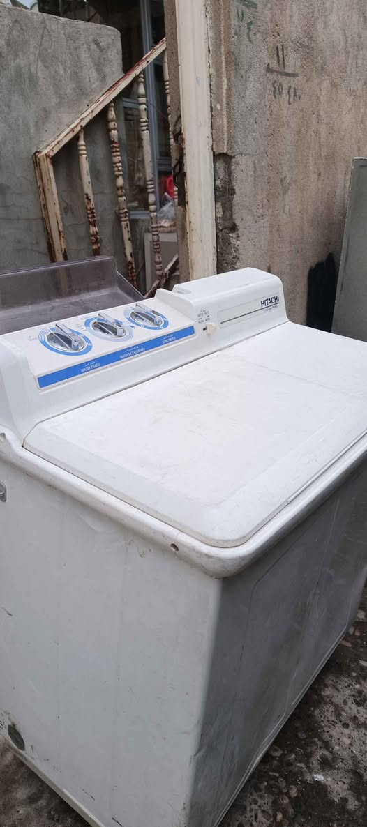 غەسالە بۆ فرۆشتن دەست کاری نەکراوە یابانیه زۆر مەزبوت و پاکە ئەوەش ڕەقەمە چاتم قفڵە چات مەکەن سلێمانی /*********** السليمانية, العراق
