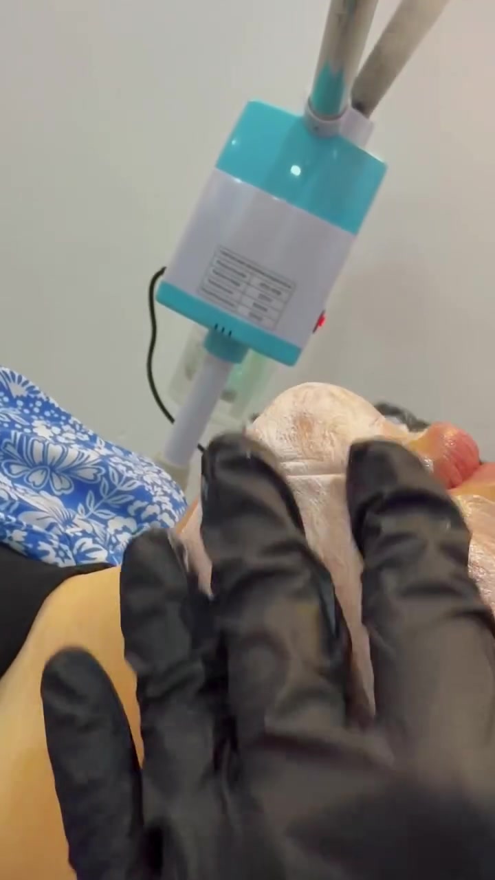 موڤ سپا 💜
مركز تجميل جديد داخل الغزالية تحسون المكان من عالم بنترست الاجواء بناتية كلش ولطيفه وخدماتهم متنوعة وممتازه شغلهم كلش حلو ودقيق الخبيرات فنانات بشغلهم عدهم تنظيف بشرة ممتاز مع نظارة مفعلة وجميع خدمات الاظافر والرموش الشهرية والليفتنك والبدكير والمنكير 😍
والحلو اسعارهم رهييبة كلش مناسبة والبنات اسلوبهم كلش حلو ولطيف واستقبالهم يخبل ✅❤️❤️
مكانهم الغزالية شارع ٦٠ مدخل اسواق اكد📍
داخل عيادة زاي كلينك مقابل مدرسة الراقية
رقمهم للحجز ***********
Moov Brandهذي صفحتهم وشغلهم
وهذا حساب الانستاكرام

https://www.instagram.com/moov_.3?igsh=cjRwY3RqcGsxcHQ1
