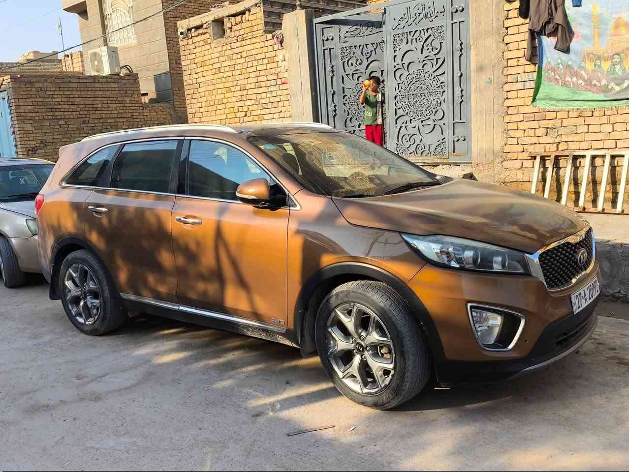 كيا سورنتو 2016 وارد خليجي فول مواصفات بنوراما 6سلندر نضافه 100بالميه مكفوله كفاله رقم جديد سنويه ل30 رقم انكليزي ذي قار بأسمي الشراي يتصل ***********
