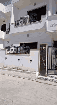 دار للبيع 

القوسيات خلف معمل غاز التوفيق

 المساحه 115م واجهه 10

 3غرف نوم واستقبال و مطبخ وصاله وصيحات في الطابقين 
خدمات كامله ماء/ كهرباء/ تبليط 

سند زراعي قرار 25 وصل بلديه 

للاستفسار أكثر الاتصال على الارقام 

***********

***********
