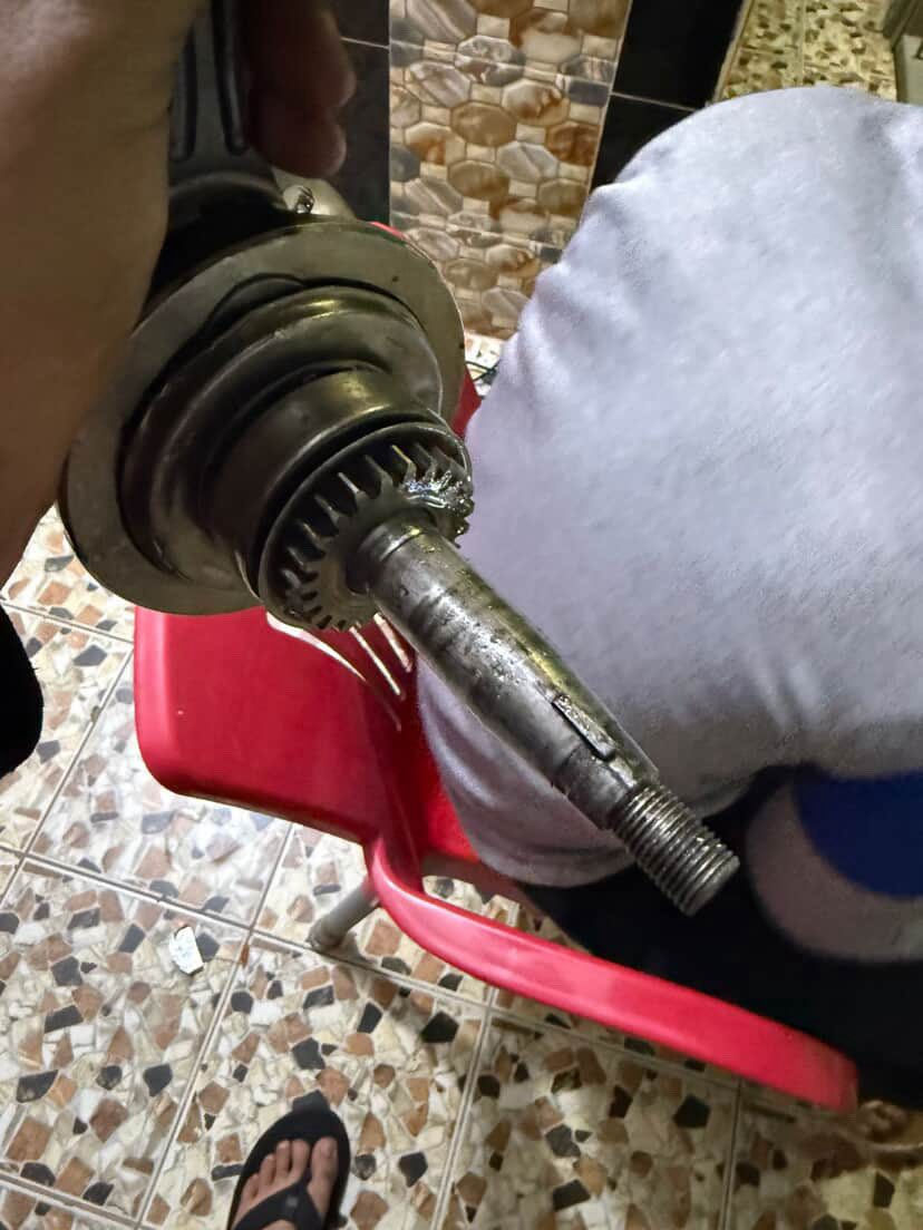 روله للبيع تشغل 63 لحد 65 سعره مناسب الخاص مفتوح 150 وبيه مجال


**إذا كنت صاحب هذا الإعلان وتريد حذفه لأي سبب، رجاءا أرسل رسالة إلى الدعم الفني**