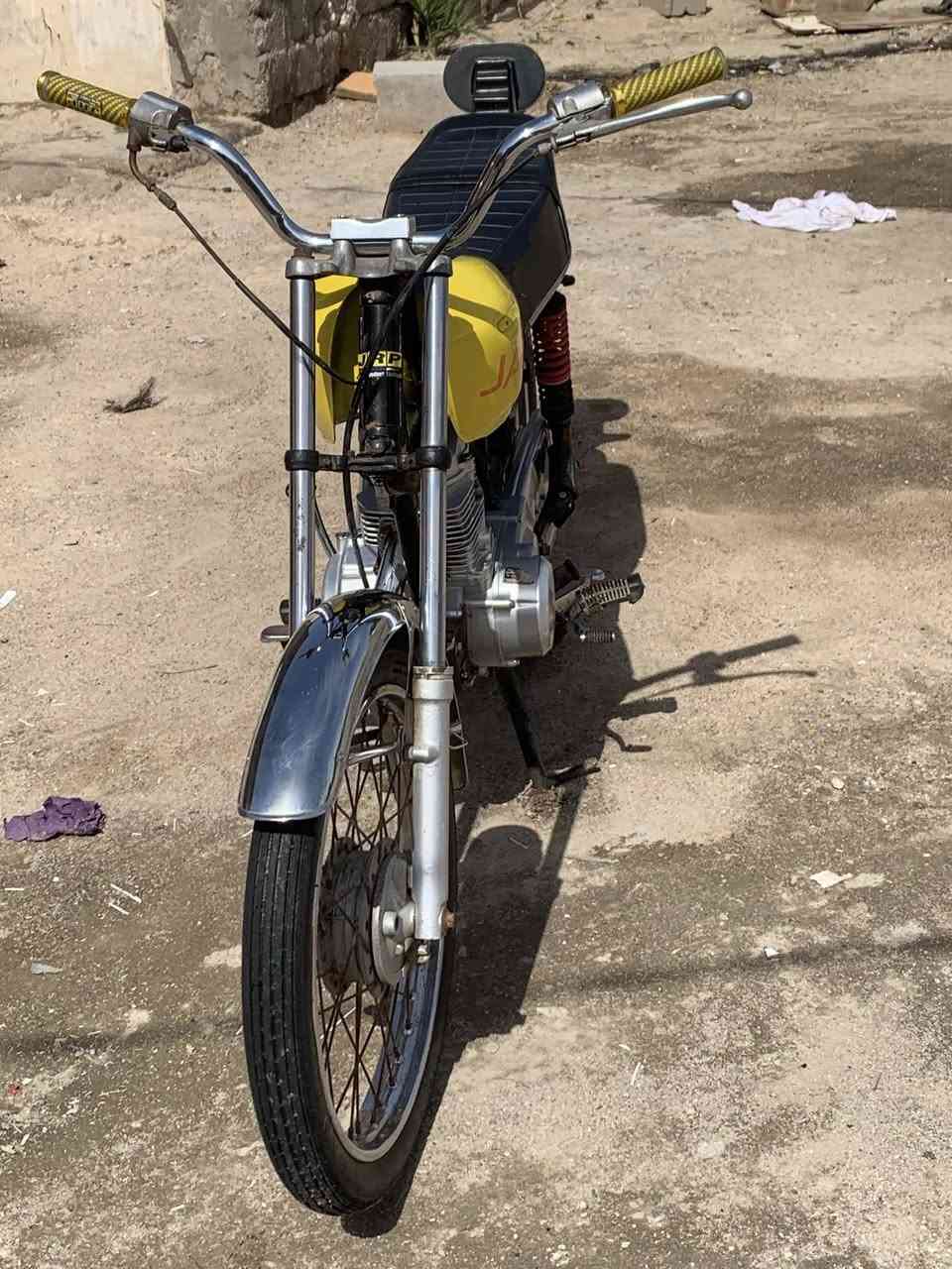 سلام عليكم دراجه للبيع أيراني شلامجه أدوات أعيد وكرر  أدوات أكفلك بس من السرقه السعر 550 وبيهه مجال للطيبين الكان بصره خور الزبير قرب سيطره سفان ***********
