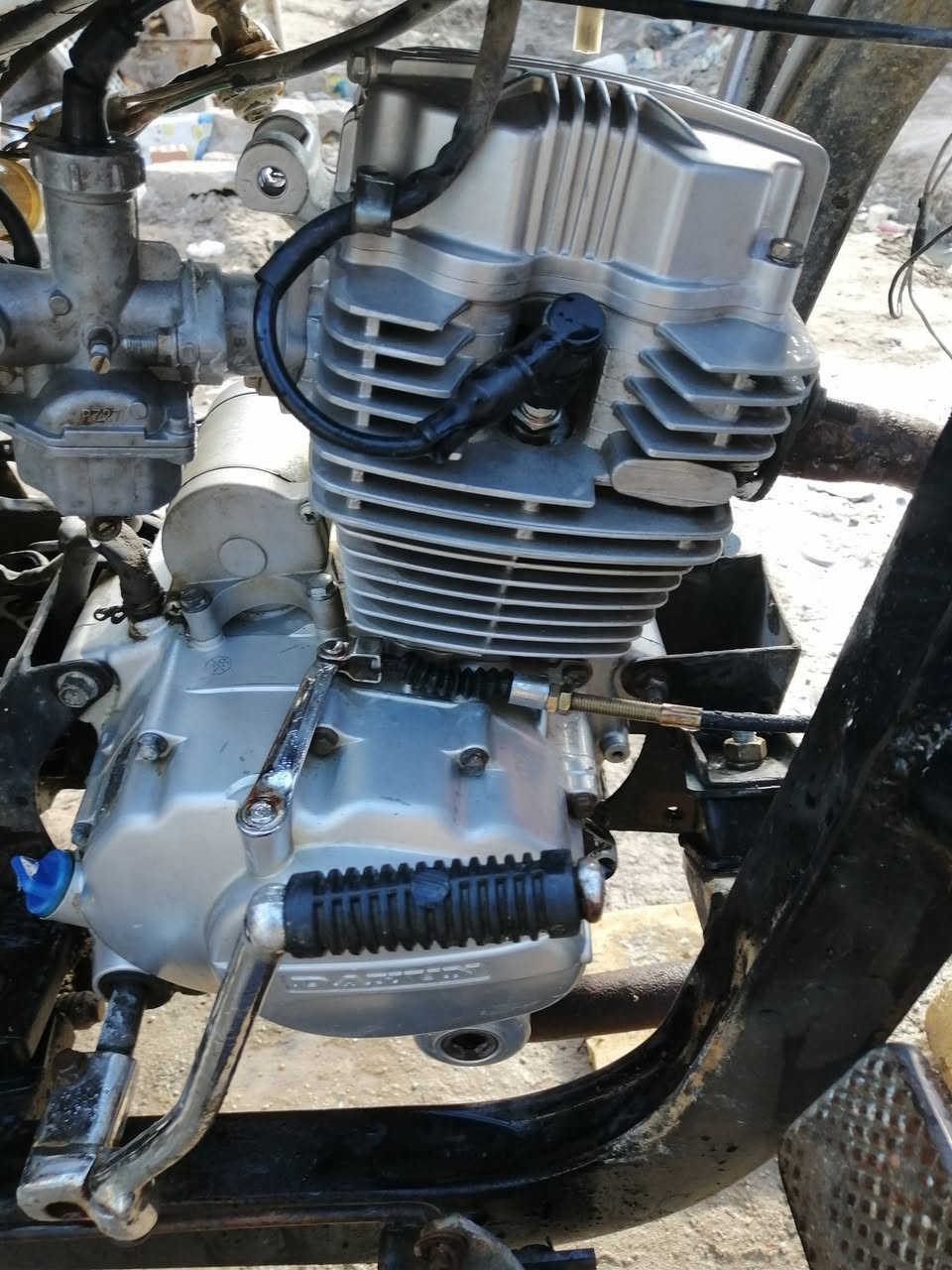 سلام عليكم ستوته دايون موديل 2010 اوراق اصولي بسمي مكينه حلوه برغي 13 اصلي رايده ب 1350 وبيه مجال حك جيه مكان ناصريه سارع ابو لبنات رقم ***********
