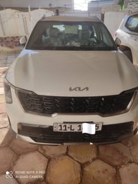 للبيع سورنتو 24 ماشيه 26 ويل 19   07805026425 بيهه 3 رصعات ازغار كلش ي...