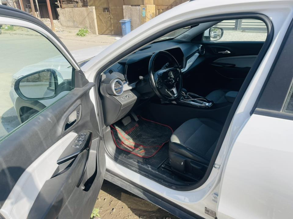 سلام عليكم
شوفر لايت :تراكس
موديل :2024
ماشيه : 33
فول مواصفات ماعده الفتحه 
محرك : 1300 تيربو خير من الله
سياره بسمي تحويل مباشر 
حادث : جاملغ وبندي بدون دواخل 
مكان السياره : بغداد الدوره 
***********
السعر : 145$  بي مجال
