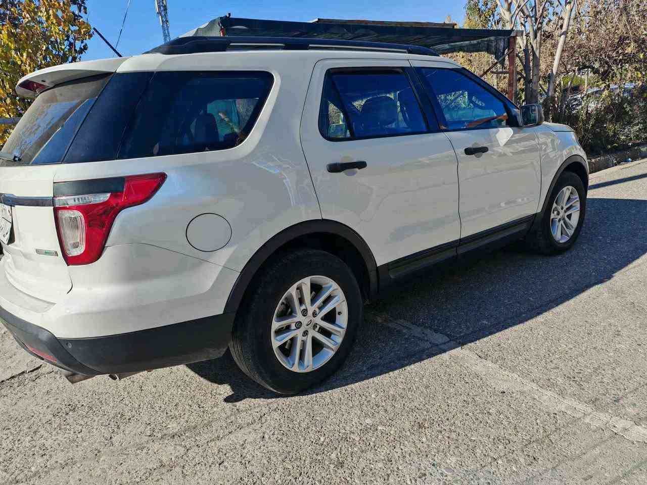 فورد يكسبلور موديل ٢٠١٢  جاربستن توربو ٢ قتعه سبخ  سعر ١٣٥ مجال غرامه نيزيك ٣٠ ورقه غرامه سه ره دي به ر سعري هينه خار رقم تله فون *********** دهوك, العراق
