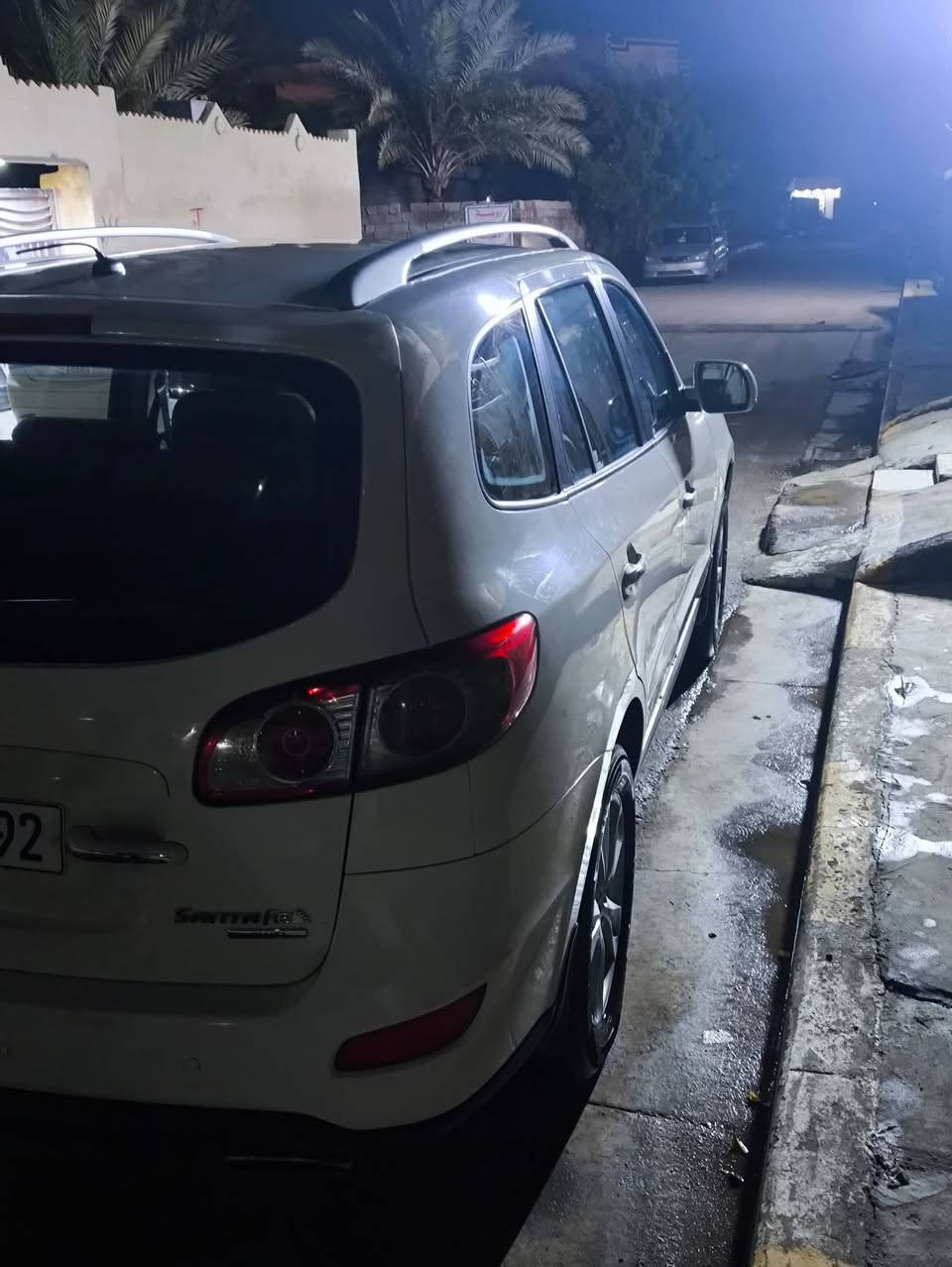 سلام عليكم سنتافيه للبيع موديل الفين او10 7راكب سياره حلوه كاعده تبريد شغال محرك 4سلندر  سونار موجود الرقم ‏‪0751 977 3692‬‏ بي وتساب السعر 130وبيه مجال شي بصيط
