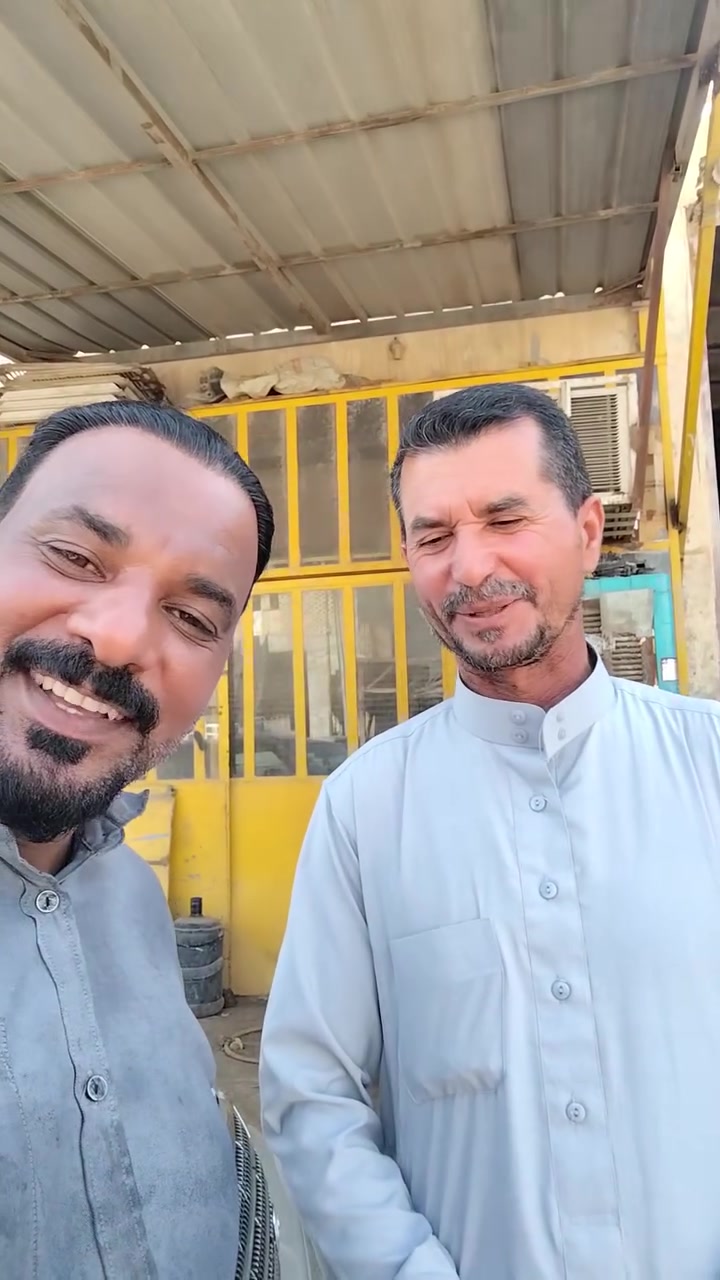 السلام عليكم اخوان اليوم بضيافتي الاخوان من أهالي بغداد والنجف اخوكم ظافر التميمي حي الصناعي السايدين الرئيسية قرب غرفة الحراس ركن المزرعه ***********
