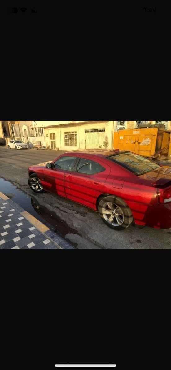 جارجر موديل 2009 صبغ احزام مكينه 3 اونص بلادي لاصرف ولابخار شرط التحويل والغرامات رقم بغداد انكليزي السياره جاهزه ماناقصها اي شي السعر دفتر يعني 100 ورقه اوبيها مجال اليريد يتصل على اي استسار اني حاضر على الرقم ***********
