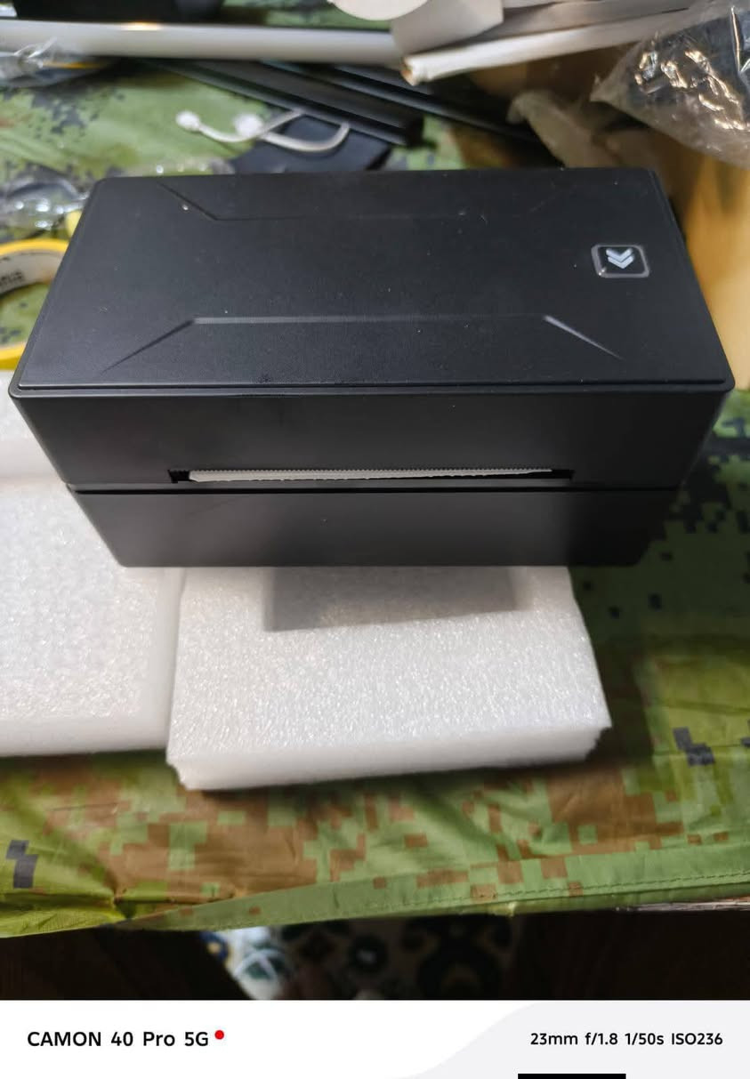 سلام عليكم مترجم الغات ذكي وطابعه توصيل موجود ***********
