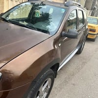 سيارة رينو داستر 2014  ماشية 204  السيارة خير من الله تبريد  تخم تاير ...
