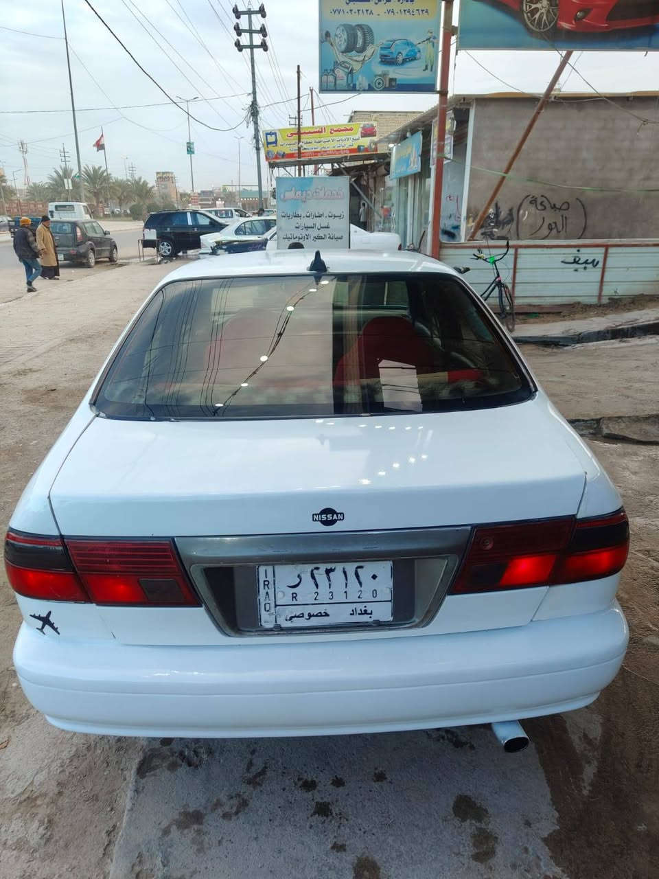 نيسان سني  كير أوتوماتيك، محرك 1600 قبق أسود اصل بلادي ما محور، محرك و كير بحالة ممتازة هزة جديدة سنوية للـ28 رقم بغداد حداديه نضيفه تخم تاير كهربائيات شغاله نقصها تبريد مكانها نجف السعر 36  الاتصال على الرقم ‏‪***********‬‏
