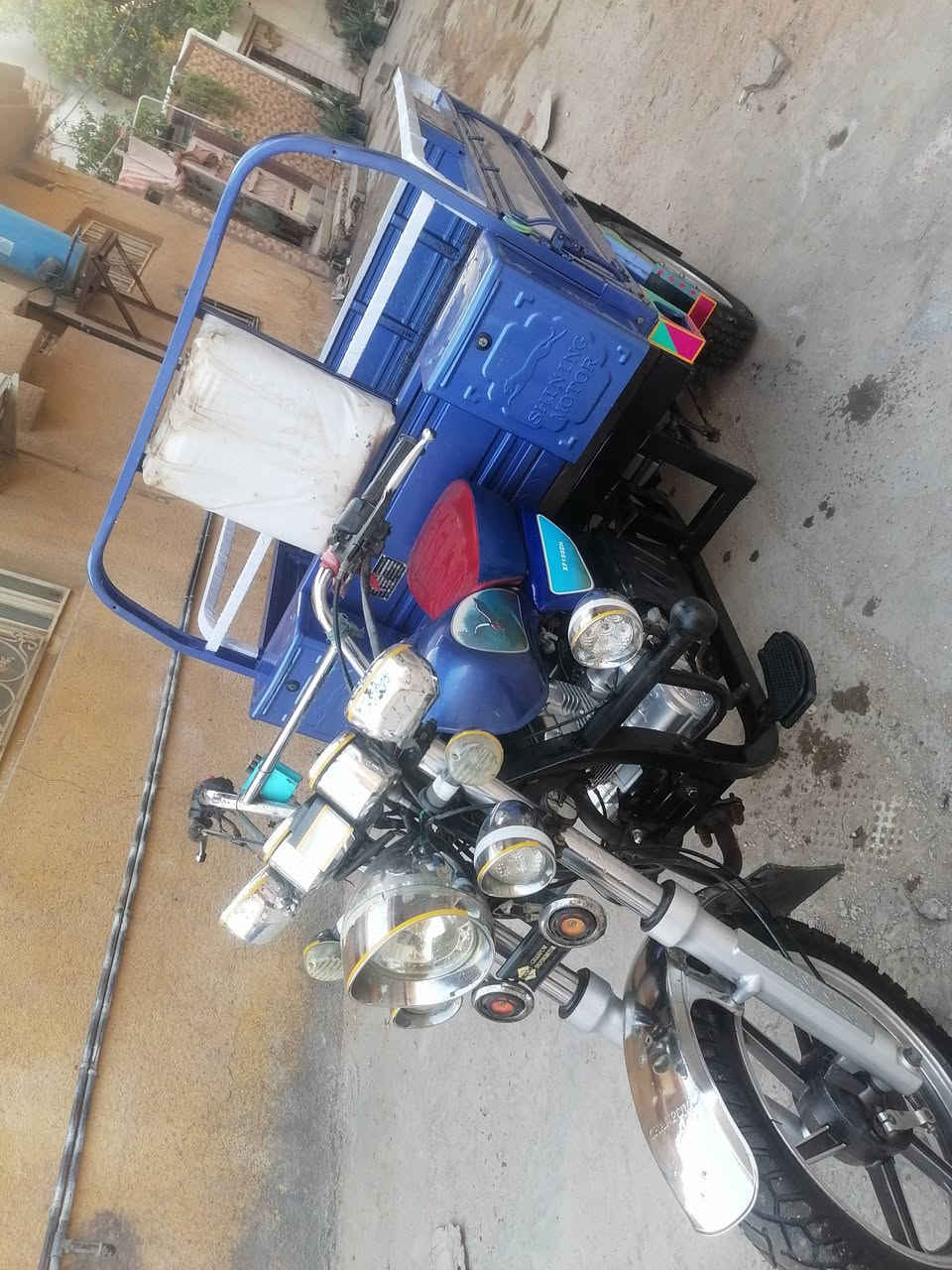 السلام عليكم ستوته للبيع موديل 23 مقفوله المكان بابل سدس الهنديه ما متواجد على الفيس /*********** /***********
