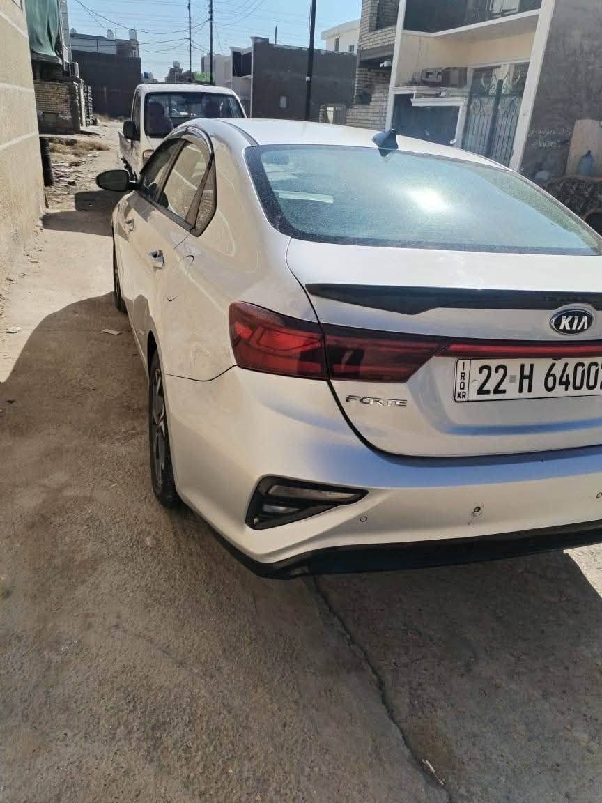 السلام عليكم فورتي وارد امريكي موديل ٢٠١٩ حادثه قبغ الصندوك مبدل اصلي وشيه باجاملغ صبغ كير ايتي محرك ٢٠٠٠ دوش سياره جاهزه من كلشي سونار مرفق بلمنشور 
العنوان بغداد الدوره للتصال ***********
