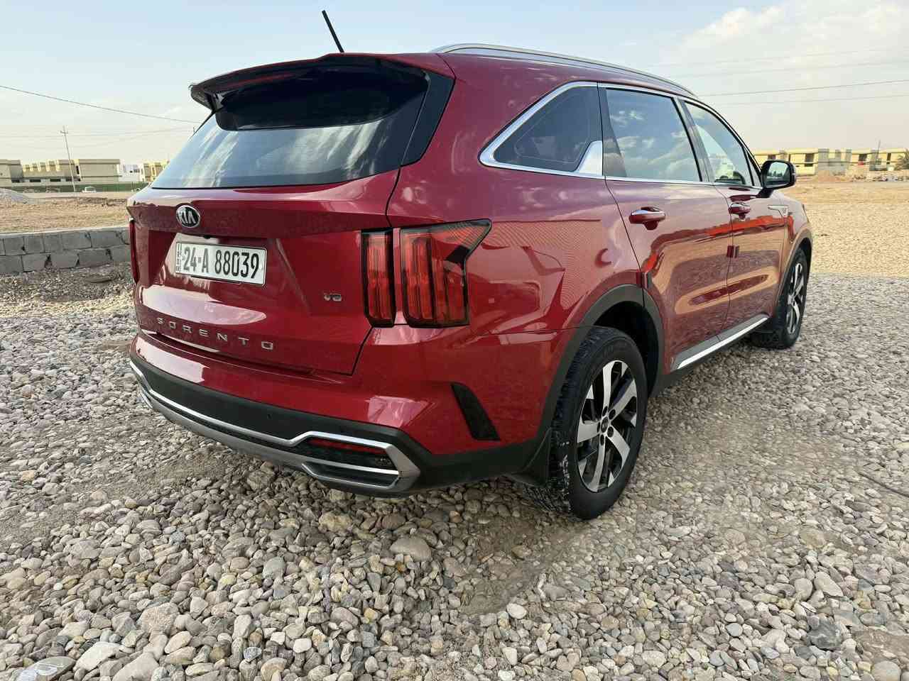 سورنتو خليجي موديل 2021سياره مكفوله كفاله عامه رقم سنويه جديد فول موصفات V6 بنراما كشنات كهربائيه بصمه دخول ذكي لد نهاري سياره جديده بمعنه الكمله مكاني واسط الزبيدية ***********//$& ‭0780 707 7375‬
