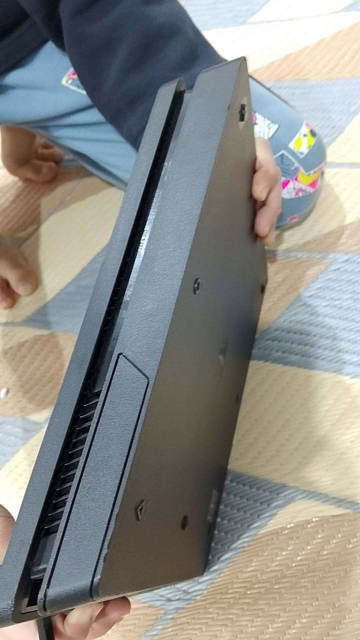 سلام عليكم بلي ستشين 4 مهكر مليان العاب 8العاب اذا مو اكثر نضافة فول شربط تاخذه ويا 2جويستك اصليات السعر ٤٠٠الف مستعجل على بيعته ادفع سعرك وتعال خاص


**إذا كنت صاحب هذا الإعلان وتريد حذفه لأي سبب، رجاءا أرسل رسالة إلى الدعم الفني**