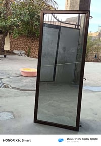 مرايه جديده للبيع السعر 50 وبيها مجال للتواصل واتساب 07880388934