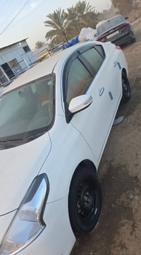 للبيع للبيع  نيسان صني مصري.2025  ماشية.20 الف  رقم أربيل   كفالة عامة...