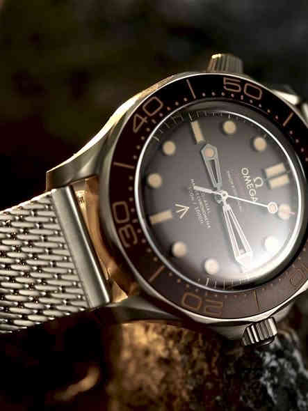 سلام عليكم شباب عدي اميكه 3 سوبر ماستر سعرهه مزاد يبدي من ٧٥ وفوك ***********
