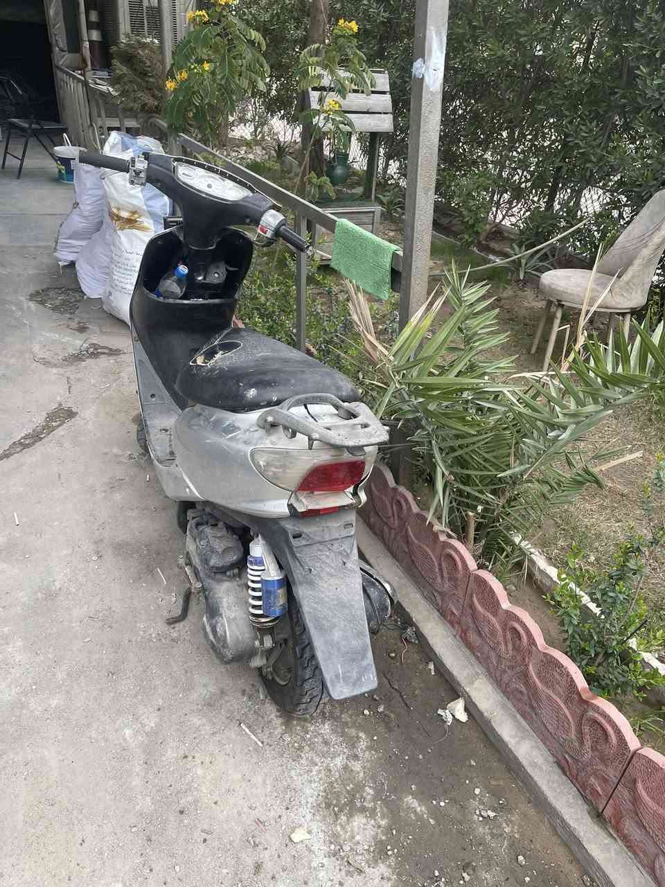 للبيع دراجه شغاله مكانه بل دوره ***********
